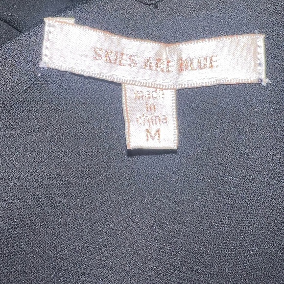 *Skies are blue- black long sleeve cut out shirt - Picture 5 of 6